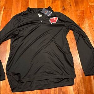 Fanatics Wisconsin Badger Black Quarter-Zip Pullover